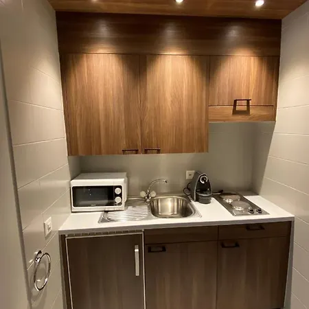 Astra Apartment